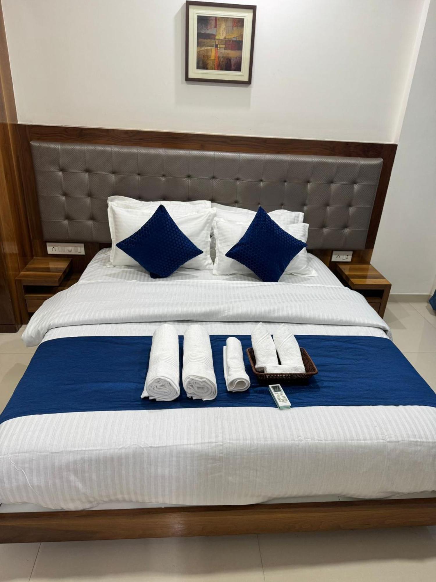 Luna Spaces- Near Mumbai International Airport Kültér fotó