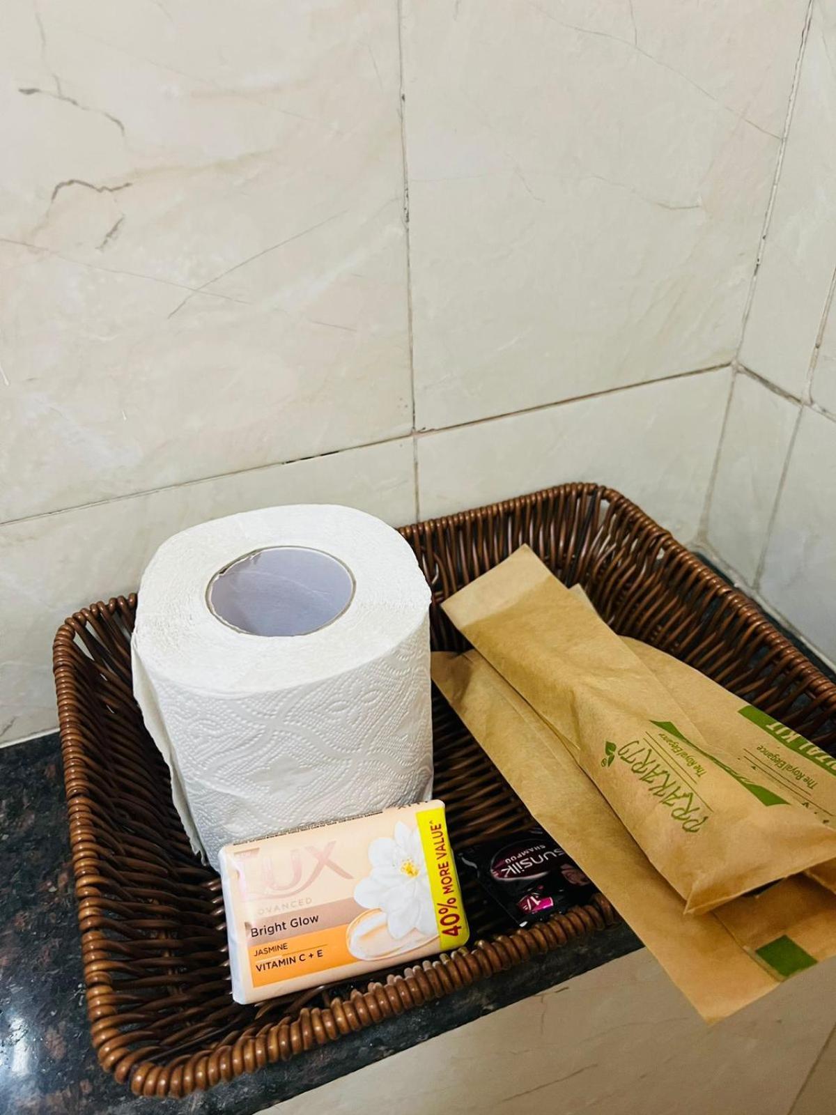 Luna Spaces- Near Mumbai International Airport Kültér fotó