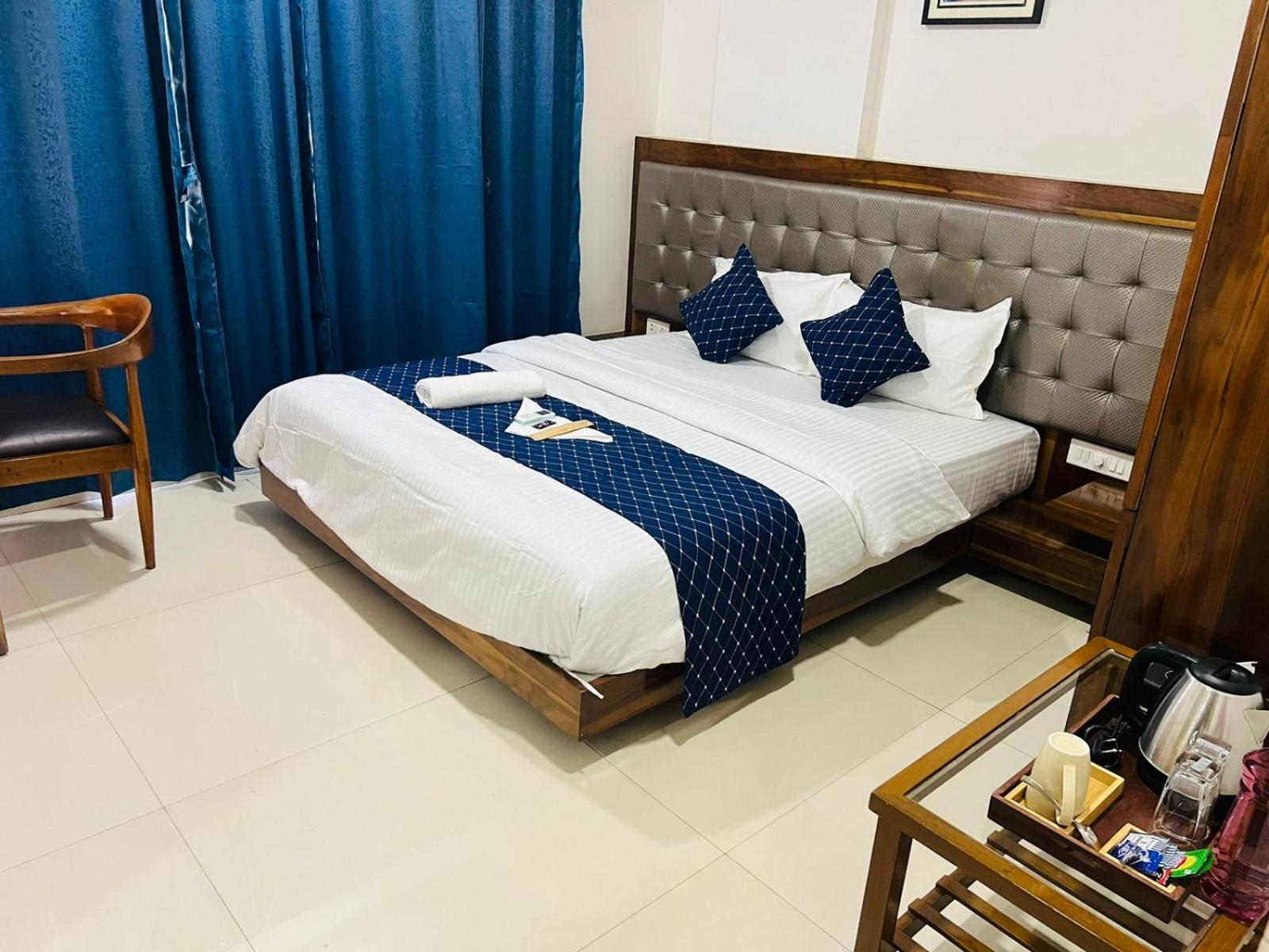 Luna Spaces- Near Mumbai International Airport Kültér fotó